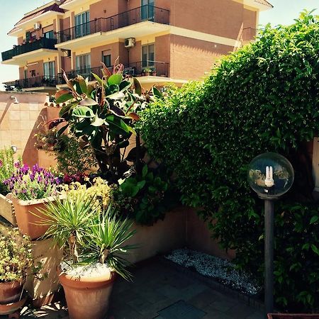 Bed&Breakfast Letterario Fiumicino Exterior foto