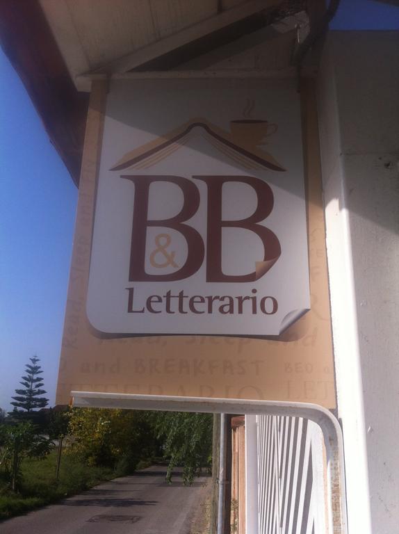 Bed&Breakfast Letterario Fiumicino Exterior foto