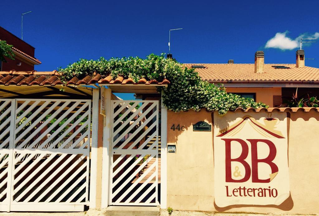 Bed&Breakfast Letterario Fiumicino Exterior foto